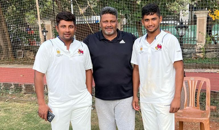 Sarfaraz Khan with his father and younger brother. Source: sarfarazkhan97/Instagram 