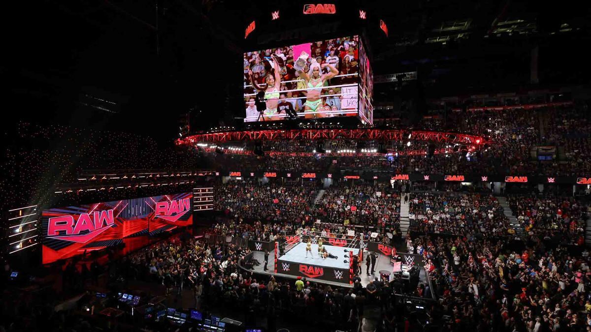 WWE RAW (Photo credit: WWE.com)