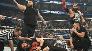 WWE में Roman Reigns पर हमले & ब्लडलाइन के दबदबे को लेकर फैंस की आई प्रतिक्रियाएं, हुई तारीफ