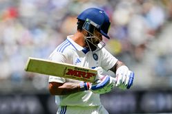 [Watch] Perth crowd buzzes as Virat Kohli arrives at the crease on Day 1 of BGT 2024-25 1st Test