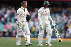 "He's just throwing the fishing line out there, as he does... he knows how to create drama" - Usman Khawaja on David Warner's recent statement