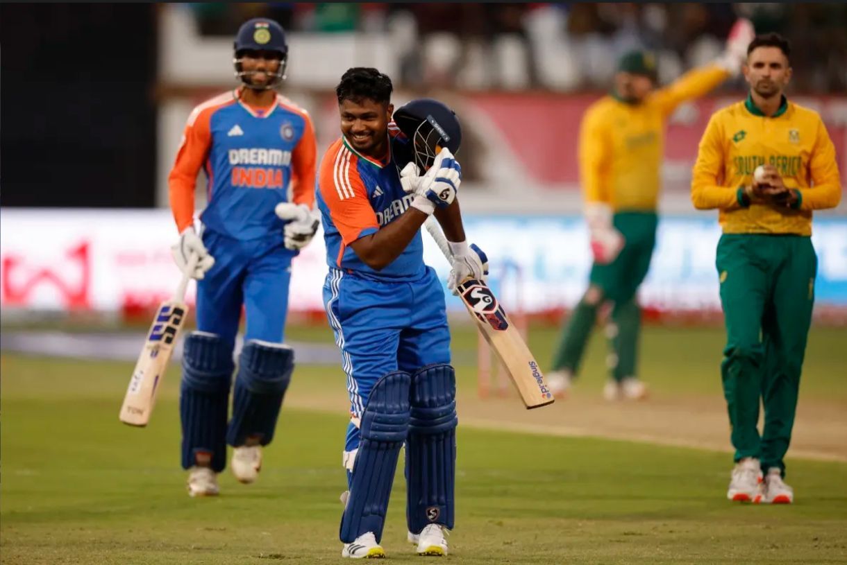 Sanju Samson celebrating his hundred in 1st SA vs IND T20I