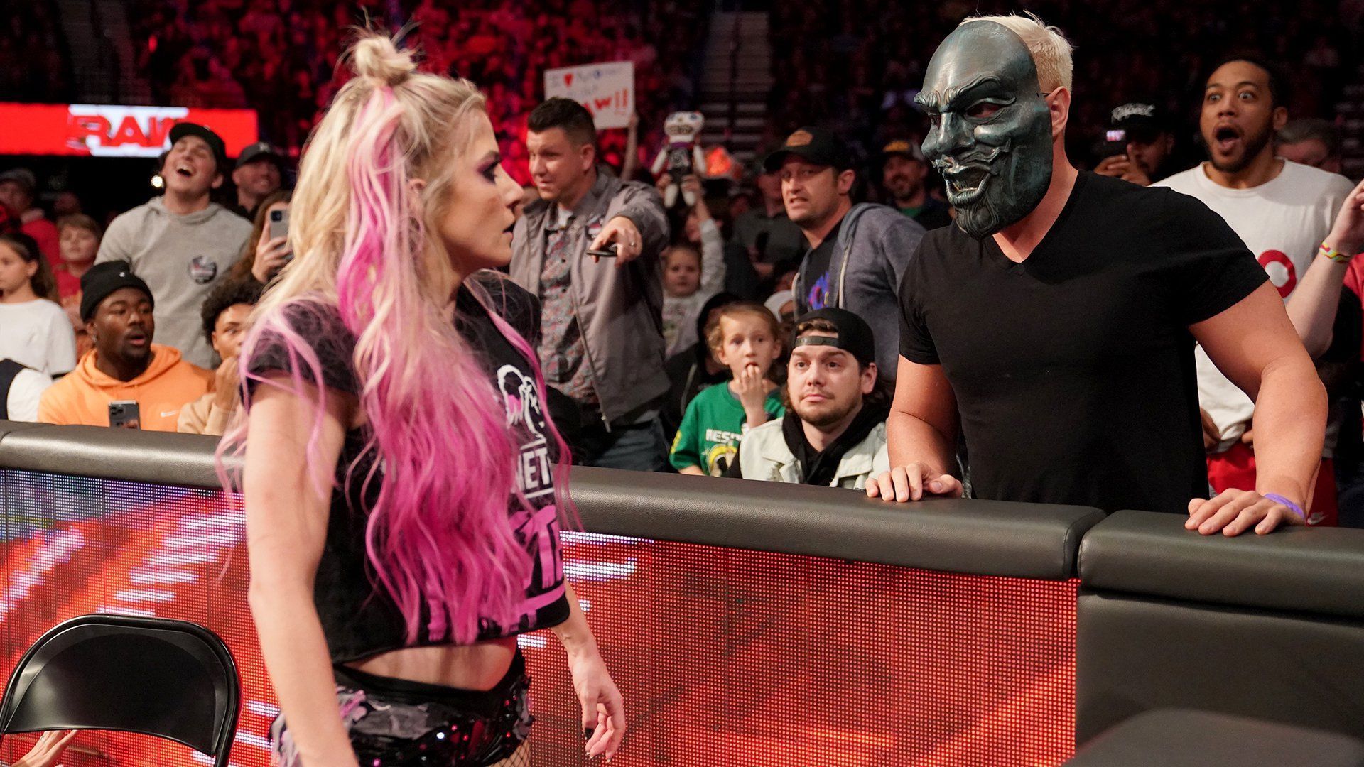 Alexa Bliss faces off with WWE fan wearing Uncle Howdy mask