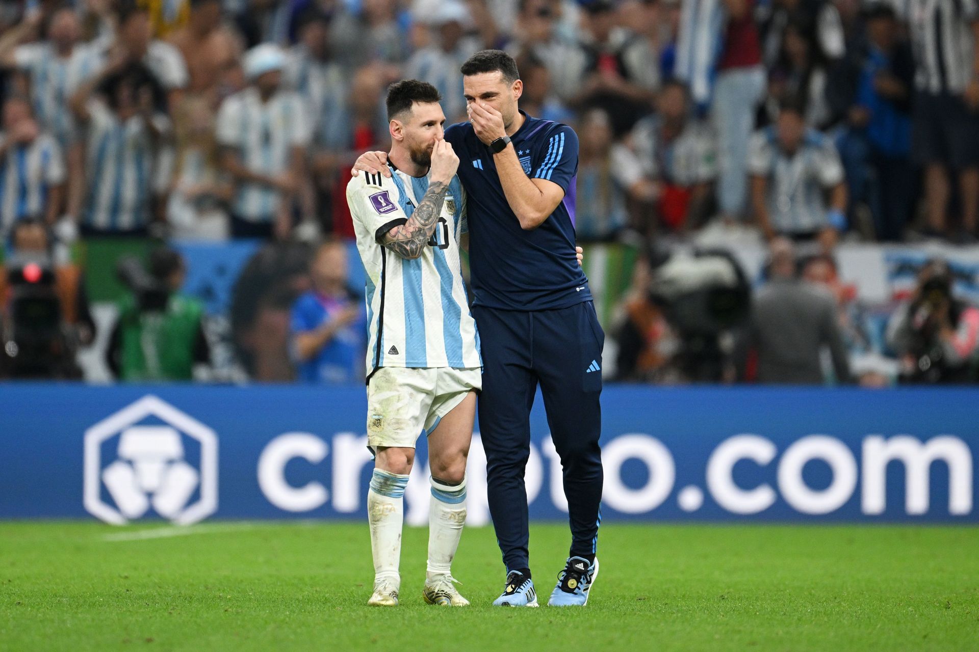 L to R: Messi and Lionel Scaloni - Source: Getty