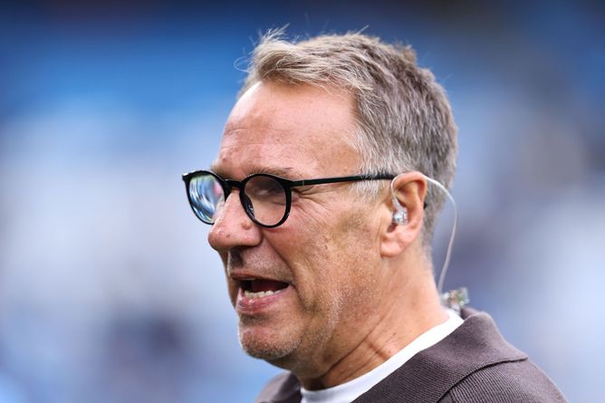 "That’s ridiculous" - Paul Merson makes bold Premier League title comments after Chelsea and Liverpool chances emerge