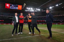 [Watch] Perth Scorchers batter hits the ball onto the roof but for no run in BBL 2024-25
