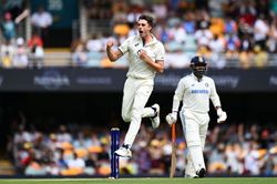 [Watch] Rishabh Pant falls to Pat Cummins for 9 in BGT 2024-25 3rd Test
