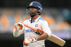 [Watch] Ravindra Jadeja perishes for 77 while going for a big shot against Pat Cummins in BGT 2024-25 3rd Test