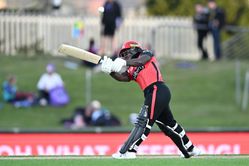 Deandra Dottin sold to Gujarat Giants for ₹1.7 crore at WPL 2025 auction