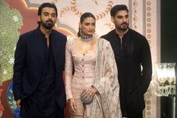 "Out n about" - KL Rahul spends quality time with wife Athiya Shetty ahead of 4th BGT 2024-25 Test
