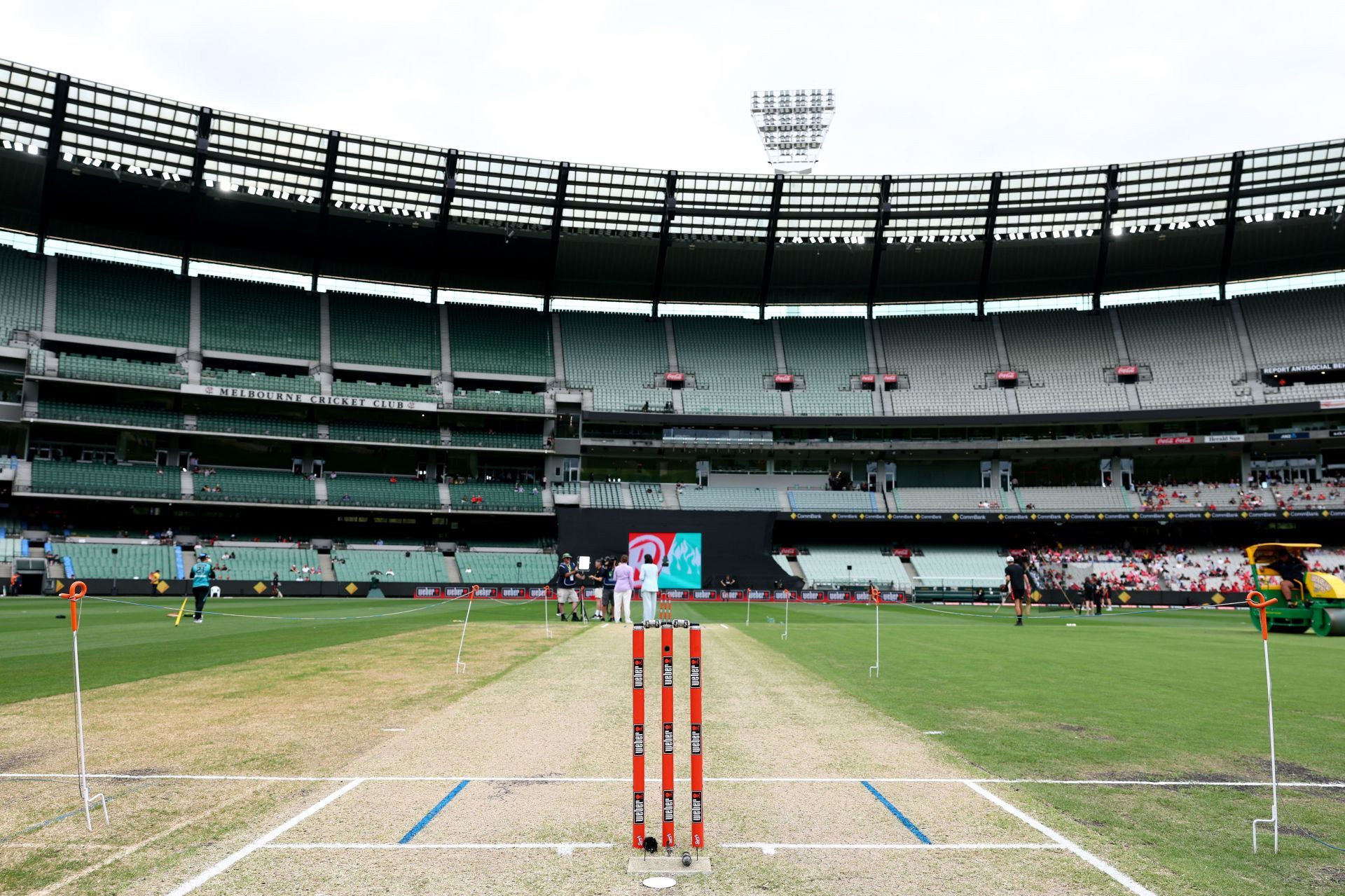 WBBL - The Final: Melbourne Renegades v Brisbane Heat - Source: Getty