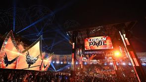WWE रेसलर का भारत में UFC स्टार के खिलाफ मैच के ऐलान के बाद फैंस का फूटा गुस्सा, सोशल मीडिया पर निकाली भड़ास