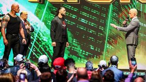 Roman Reigns द्वारा WWE में साल 2024 में लड़े गए सभी मैचों के नतीजों पर नजर: 60 हजार फैंस के सामने टूटा था घमंड!