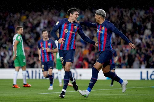 L to R: Andreas Christensen and Ronald Araujo - Source: Getty