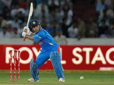 “He does not destroy anybody's self-esteem” - When legendary filmmaker praised MS Dhoni after 2011 World Cup win