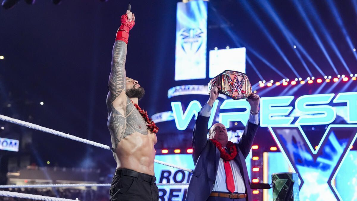 It&#039;s too soon for The OTC to have another WWE world title reign [Image courtesy of WWE.com]