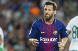 "We love the fact that he follows the team" - When Hansi Flick responded to Lionel Messi's comments on Barcelona