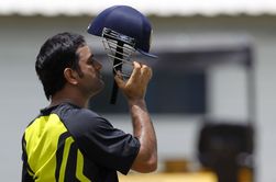 "One of those captains who plays the card in front of him" - When an Indian legend gave an interesting insight into MS Dhoni's leadership