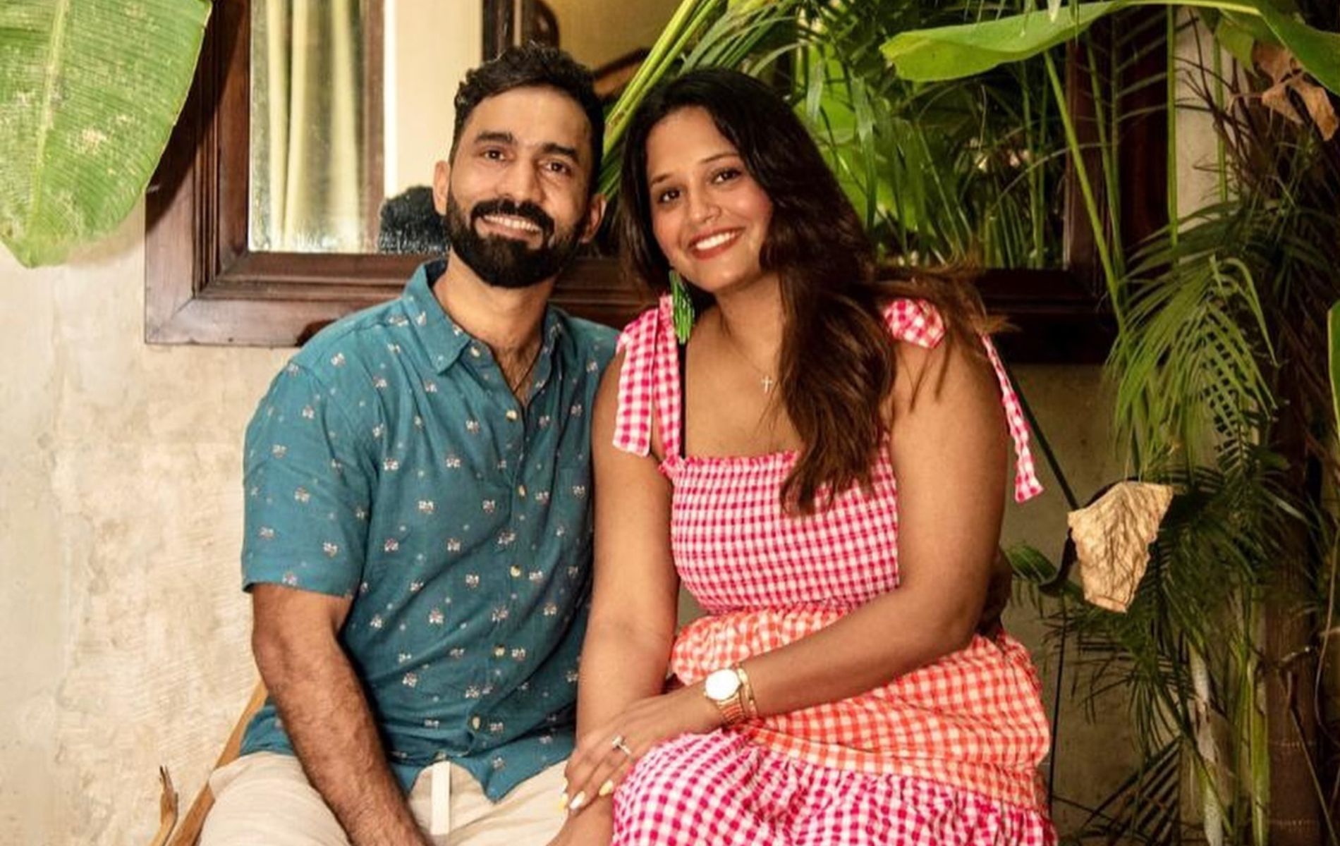 Dinesh Karthik (left) with his wife Dipika Pallikal. (Pic: Instagram/dk00019).