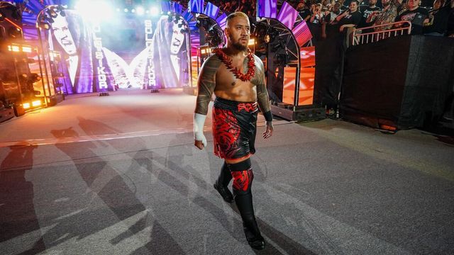 Major WWE name to kick Solo Sikoa out of Bloodline and replace him with ...