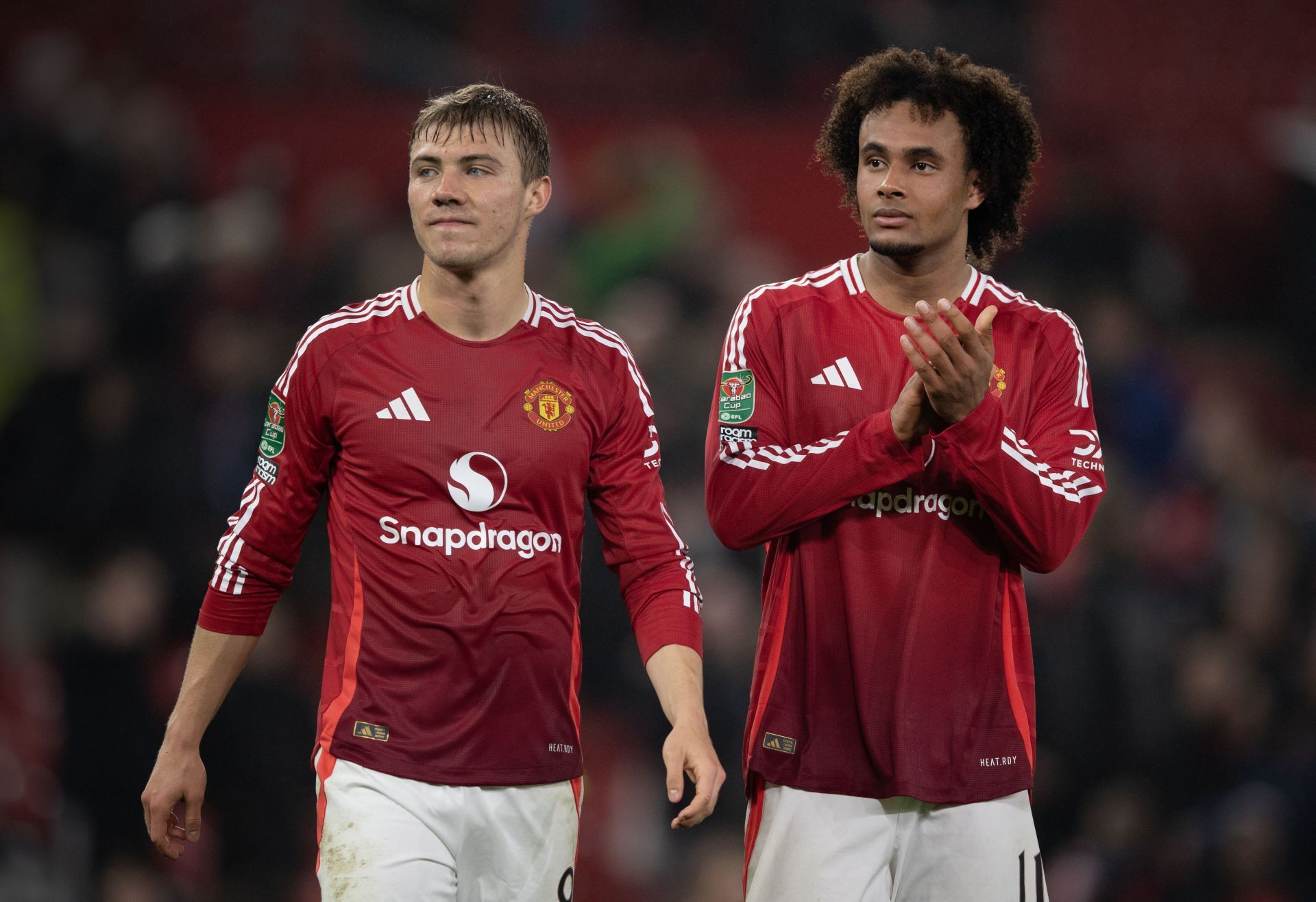 Joshua Zirkzee (right) wants Manchester United stay (Image - Getty)