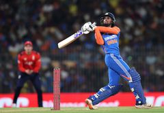 Tilak Varma hits a sensational no-look six off Brydon Carse during IND vs ENG 2025 2nd T20I [Watch]