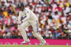 [Watch] Shubman Gill falls to Nathan Lyon at the stroke of Lunch on Day 1 of BGT 2024-25 5th Test
