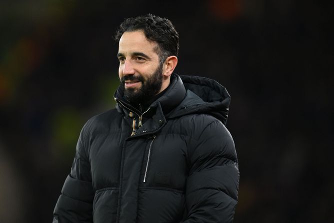 "I don't think United would beat them" - Ex-Chelsea star claims Manchester United wouldn't even win Scottish Premiership after Rangers game