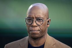“It just looks like he needs help” - Ian Wright sends message to Arsenal chiefs after draw against Aston Villa