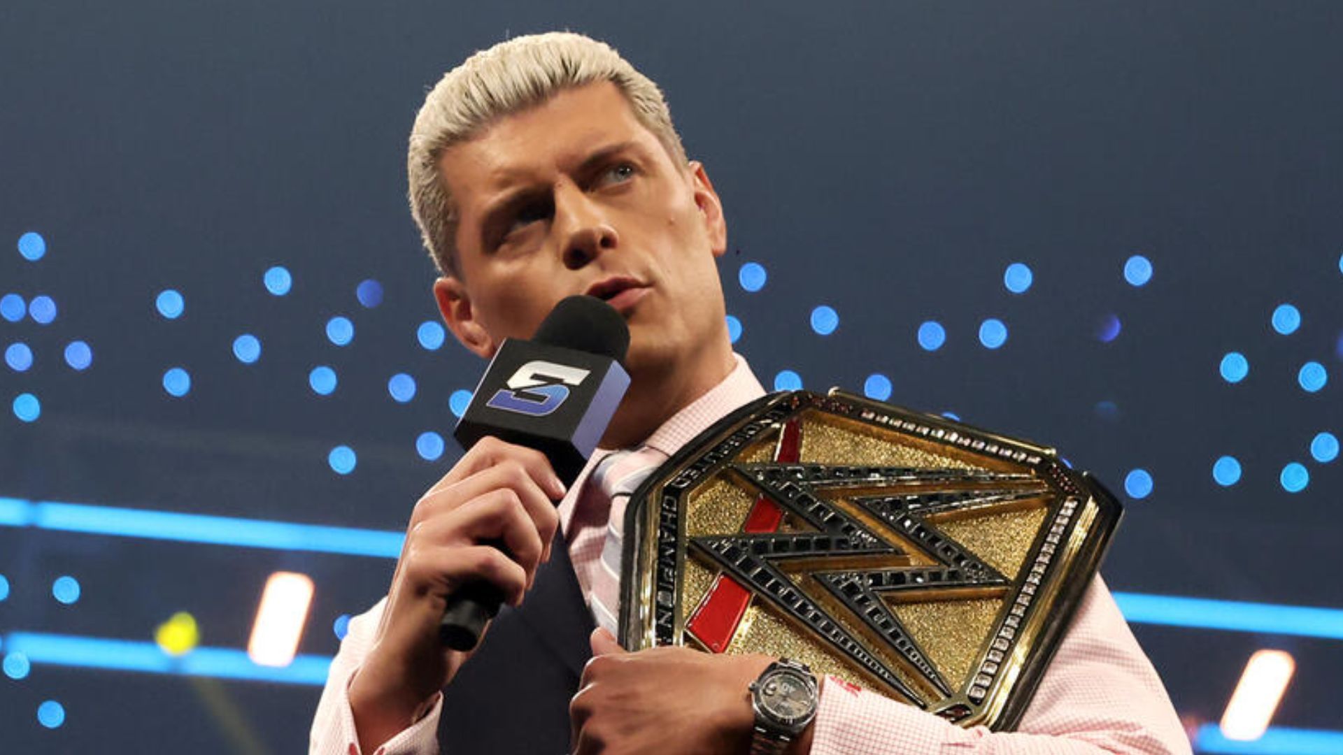 Cody Rhodes performs on SmackDown [Photo credit: WWE.com]