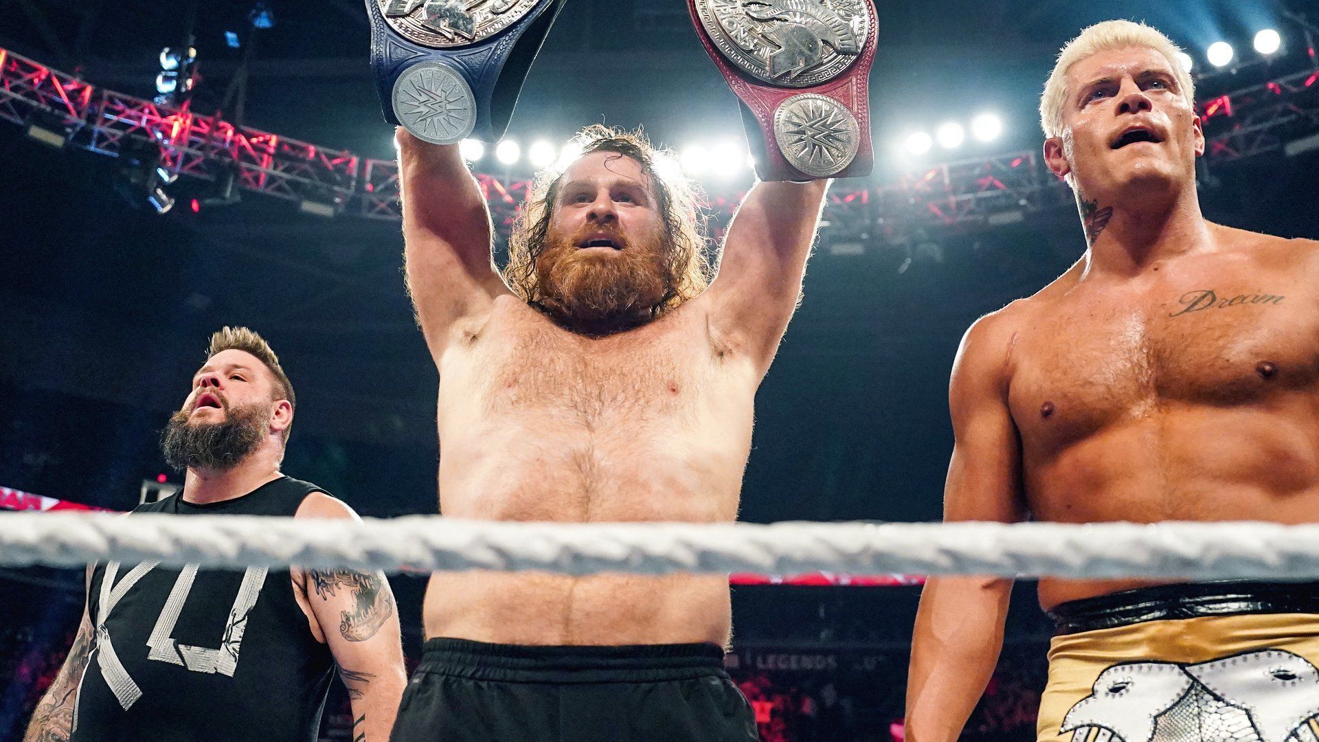 Sami Zayn is at the brink of caving in. (Image credits: wwe.com)