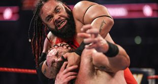 3 कारण क्यों Jacob Fatu को WWE Royal Rumble 2025 के बाद ब्लडलाइन से अलग होकर काम करना चाहिए