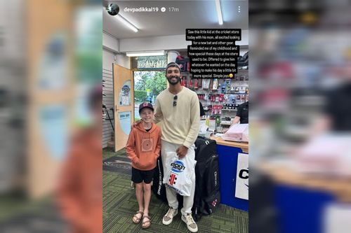 Devdutt Padikkal buys young Australian kid cricket equipment (Image via Instagram-@devpadikkal19)