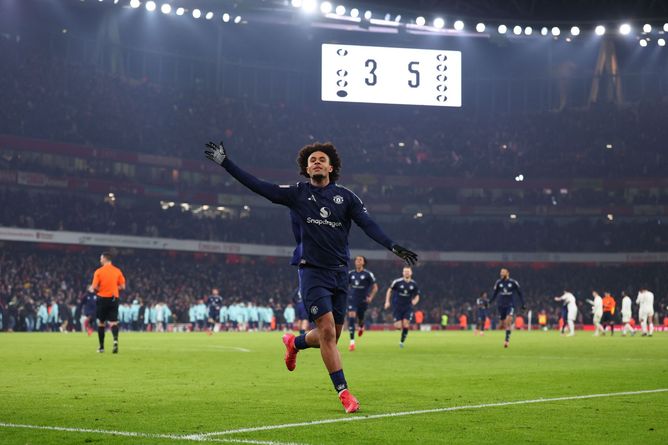 FA issue statement as Joshua Zirkzee learns fate of controversial celebration during Manchester United win against Southampton