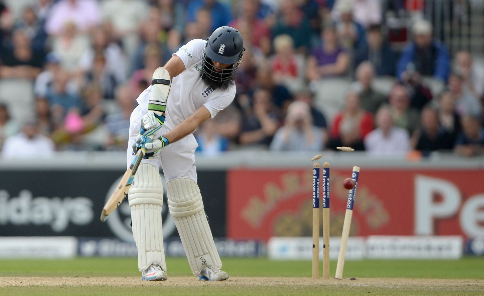 Moeen Ali completely outsmarted by Varun Aaron - Source: Getty