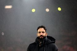 Manchester United top transfer target linked with move to surprise Premier League club: Reports