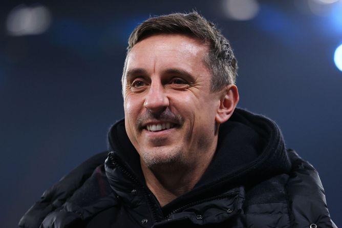 "He has Manchester United blood running through his veins" - Former presenter wants Gary Neville to become Red Devils manager