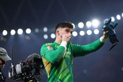 "Today he was our hero" - Amorim hails Altay Bayindir for his showing in Manchester United's penalty shootout win against Arsenal