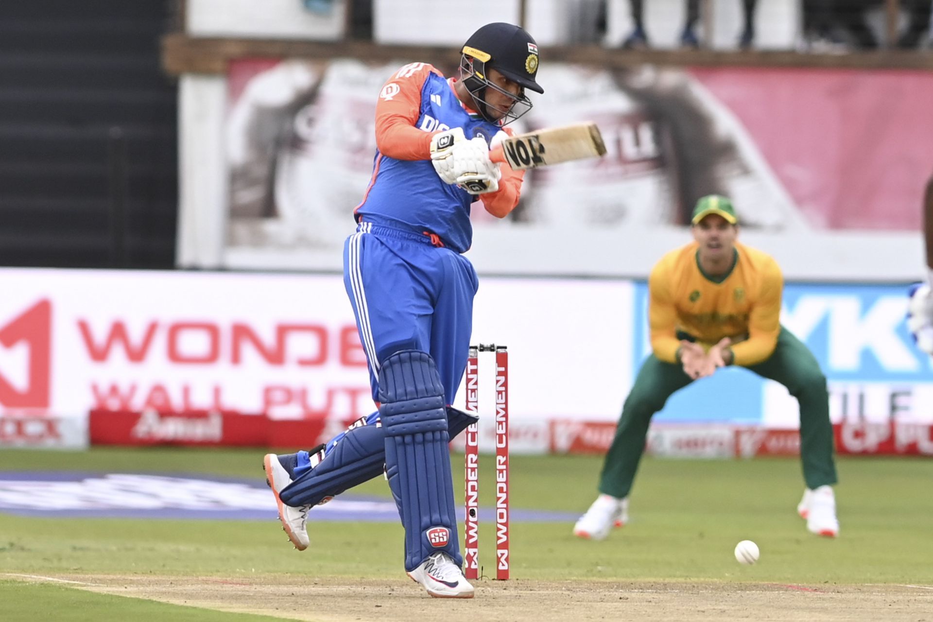 Abhishek Sharma has aggregated 256 runs at an average of 23.27 in 11 T20I innings. [P/C: Getty]