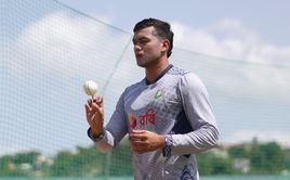 Taskin Ahmed records third-best figures in T20 history during BPL 2024-25 match