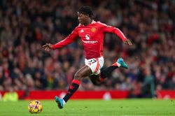 PL giants leading race to sign Kobbie Mainoo if he leaves Manchester United: Reports
