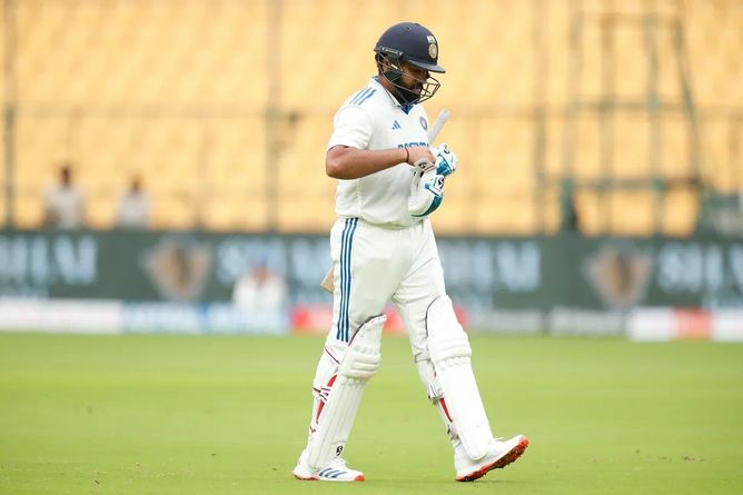 "The way he was getting out to Matt Henry, he got out similarly against J&K in the 1st innings" - Aakash Chopra on Rohit Sharma's recent struggles