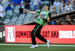 “They allow a celebrity to bowl an actual delivery” - Former Australia opener recalls Tom Curran controversy from BBL 2023-24