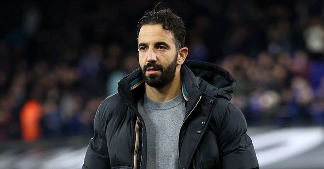 Manchester United linked with move to sign 28-year-old Barcelona target after Catalans drop interest in him: Reports