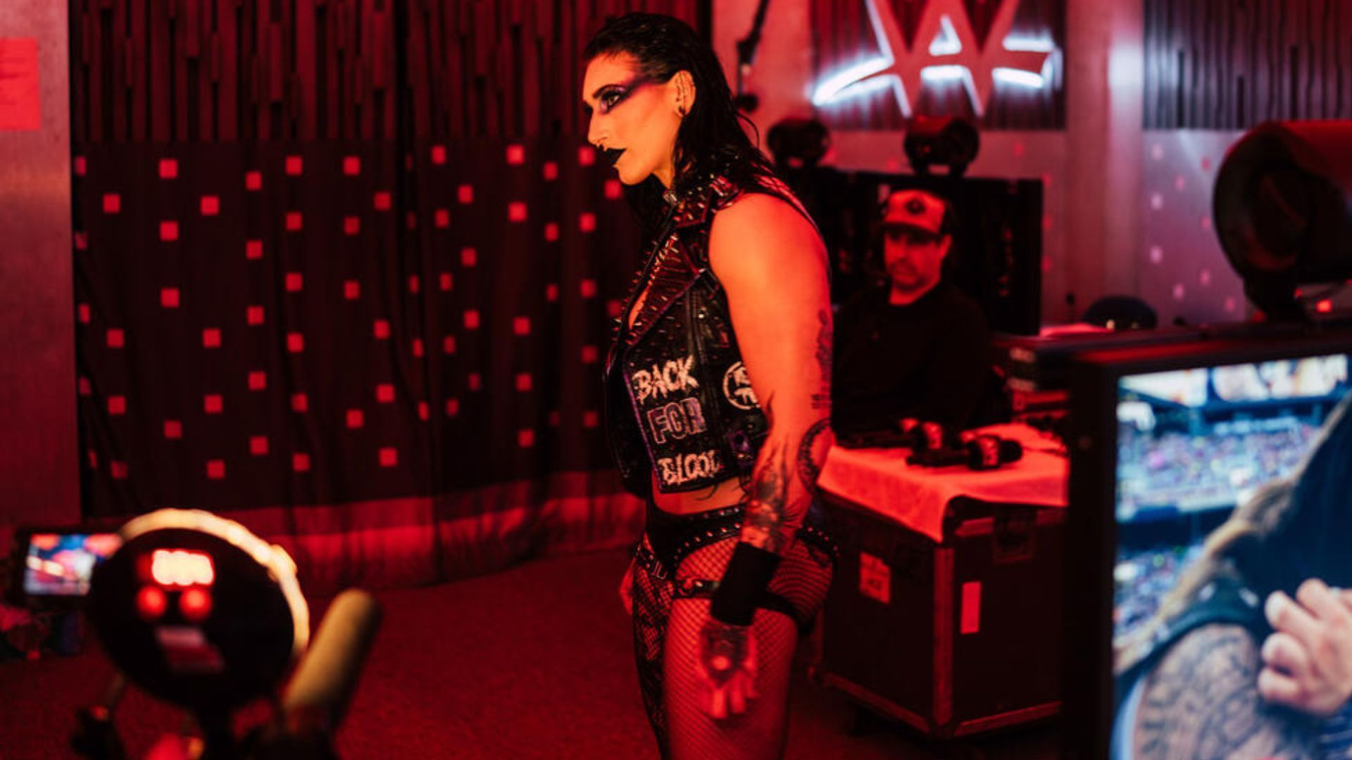 Rhea Ripley backstage at WWE RAW (Image Credits: WWE.com)