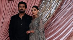 "Looking forward to you" - Athiya Shetty poses with KL Rahul while sharing New Year 2025 post