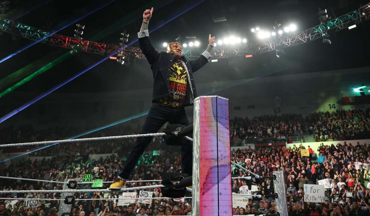 WWE Hall of Famer, Rey Mysterio. Photos: WWE.com