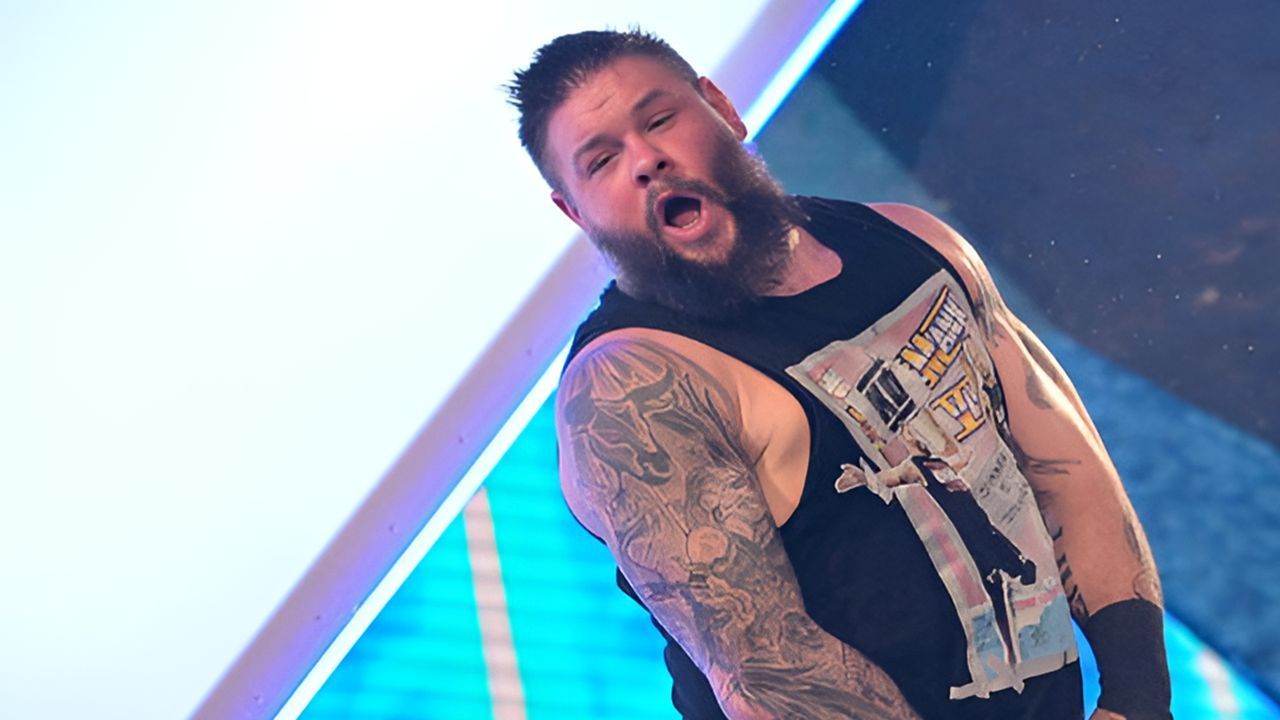 Kevin Owens (via WWE