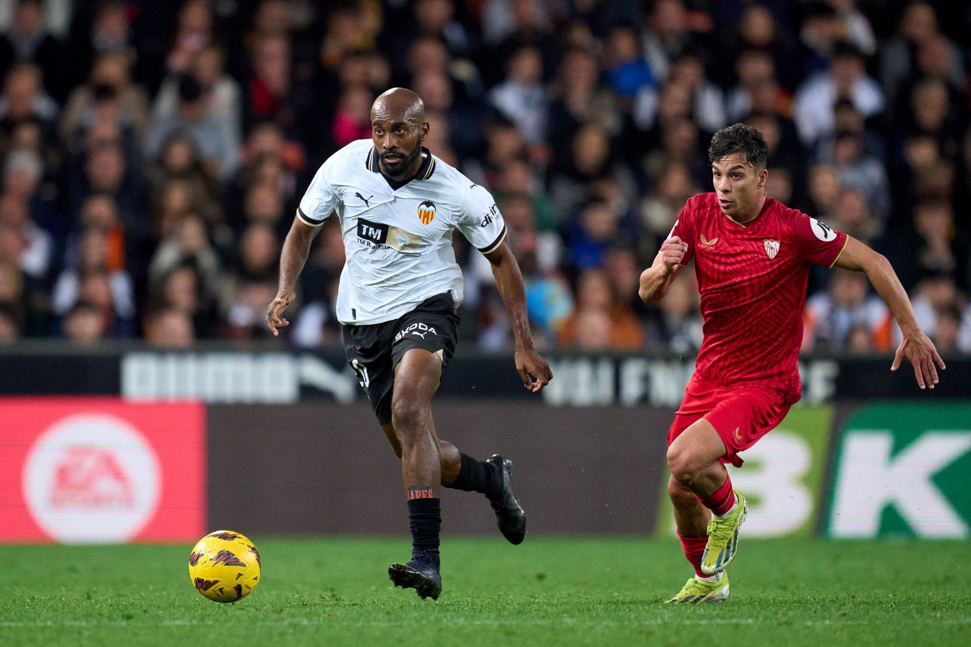 Valencia CF v Sevilla FC - LaLiga EA Sports - Source: Getty