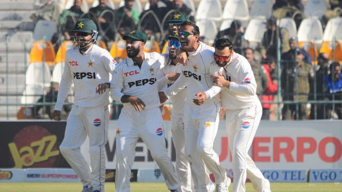 "Make someone else a fool" - Former Pakistan cricketer blasts bowling coach after historic loss in PAK vs WI 2025 2nd Test
